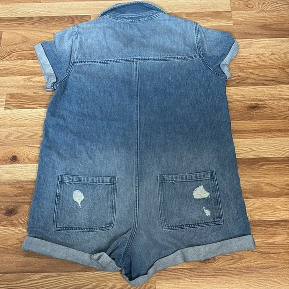 Show your Mumu Range Romper size XL - Picture 5 of 16